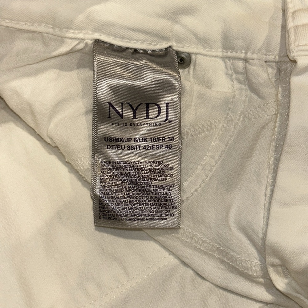 NYJD jeans size 6 Lift and Tuck technology - Picture 4 of 7